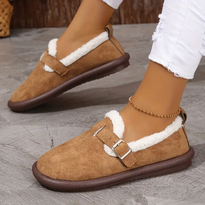 Nora™ - Plush Slip-On Bekväma Tofflor